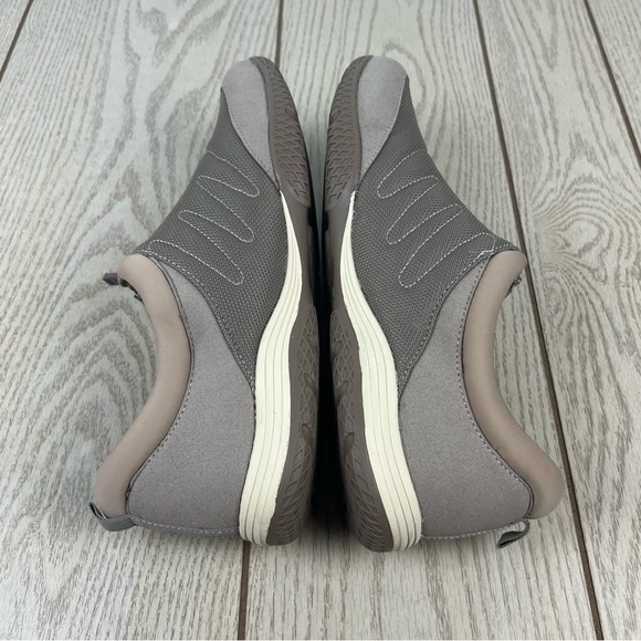 Easy Spirit Be Strong 2 Zipper Front Walking Sneakers Shoes 12M Taupe $70 - Picture 5 of 11